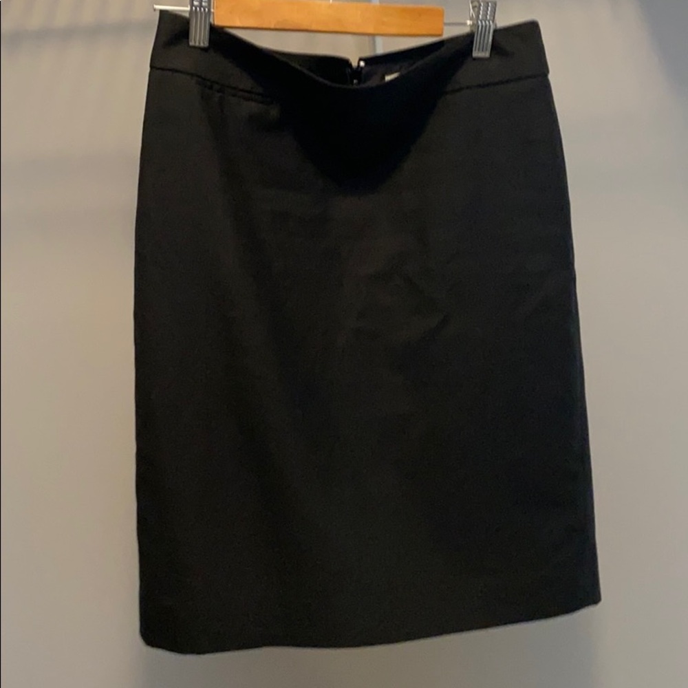 J crew wool blend pencil skirt size 4